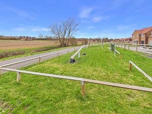 Park to Front- click for photo gallery